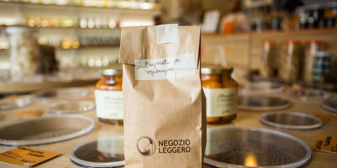 corporate photography negozio leggero specializzato in prodotti zero waste